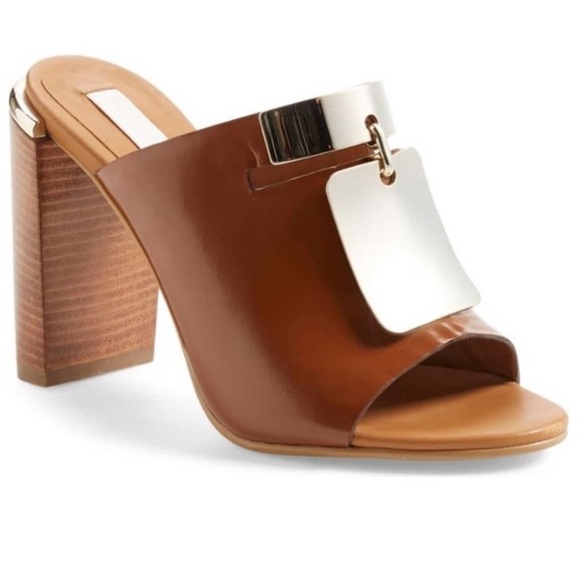 See By Chloe Anita Leather Mule With Gold Hardware